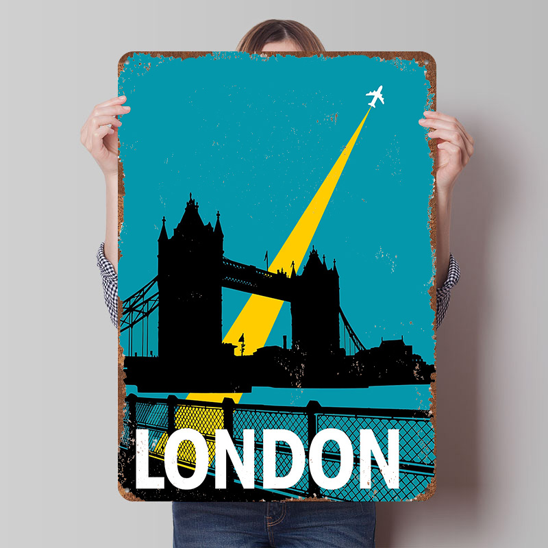 London Travel With Tower Bridg - огляд і ціна Retro Gaming In London