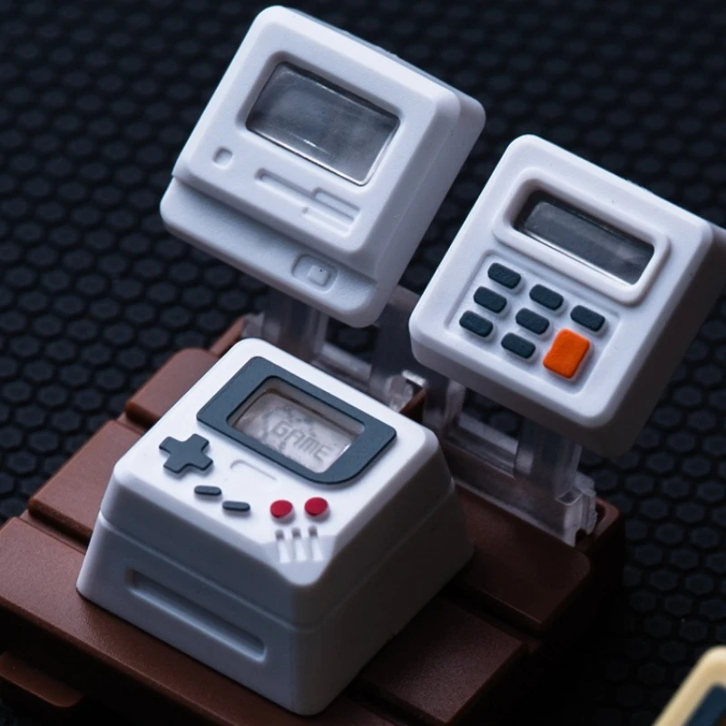 K-04 3-in-1 Creative Retro Tra - огляд і ціна Retro Handheld Console