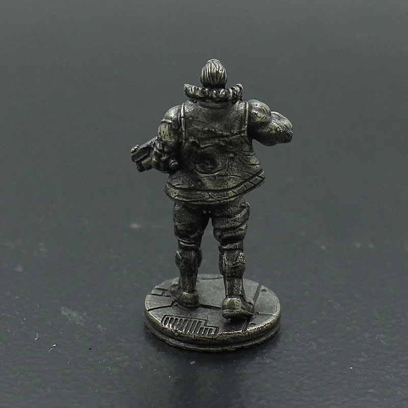 Retro Metal Miniature Warrior  - огляд і ціна Retro Gaming Gif