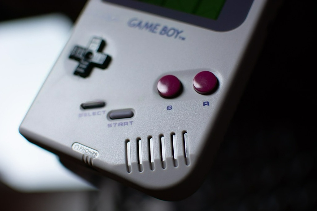 Japan Original Game Boy DMG-01 - огляд і ціна Retro Handheld Console